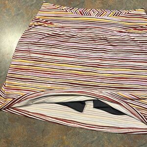 Title Nine Stripped Athletic Short Woman’s Small